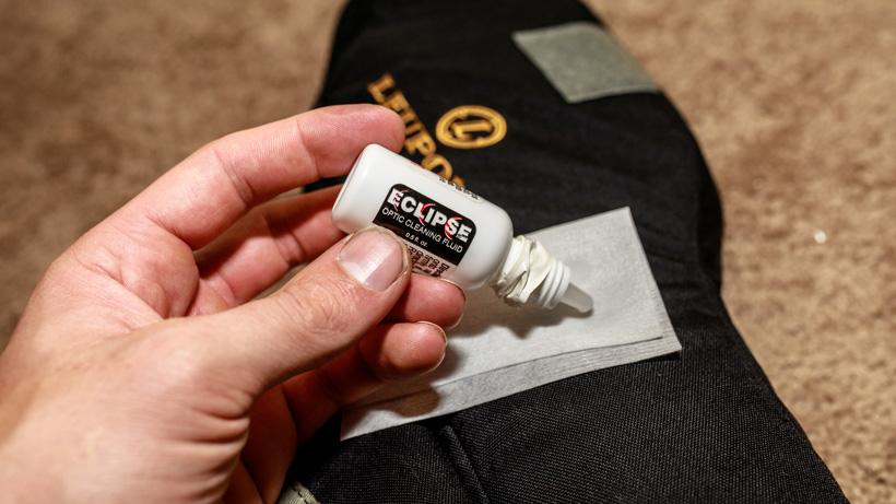 Applying eclipse lens cleaner