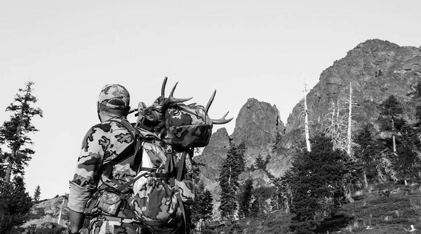 Luke Griffiths packing out his California blacktail buck