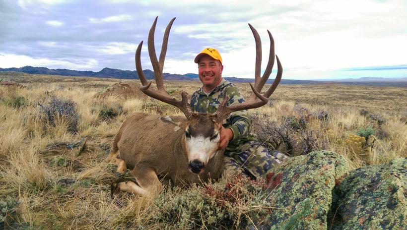 Eric Adams with a front view of his Wyoming mule deer