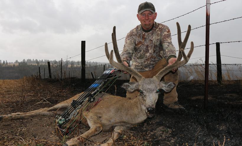 Bob kenner with his archery mule deer