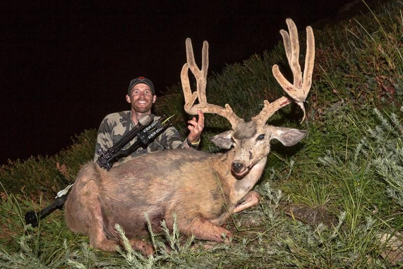 Brady Miller's 2014 Nevada mule deer buck