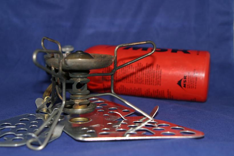 Fuel bottle type stove