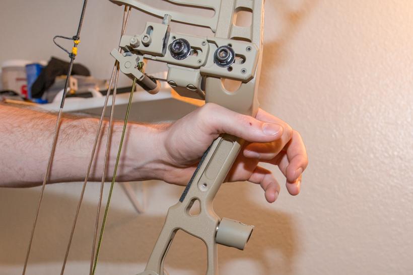 Medium wrist hand position