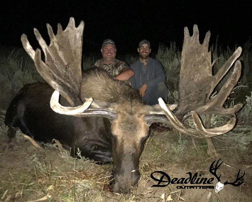 2017 idaho bull moose taken with deadline outfitters
