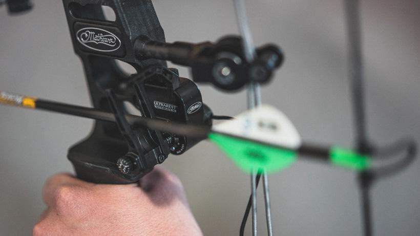 Mathews ultrarest integrated mx bow rest