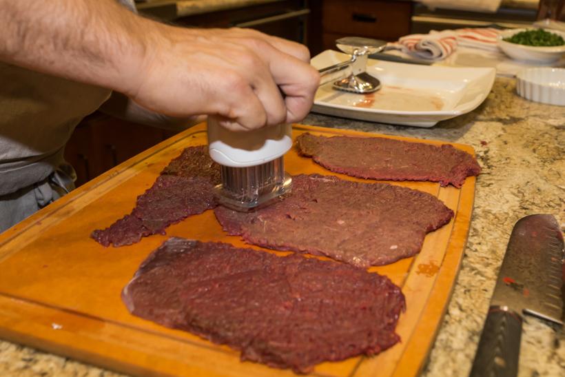 2 tenderizing meat