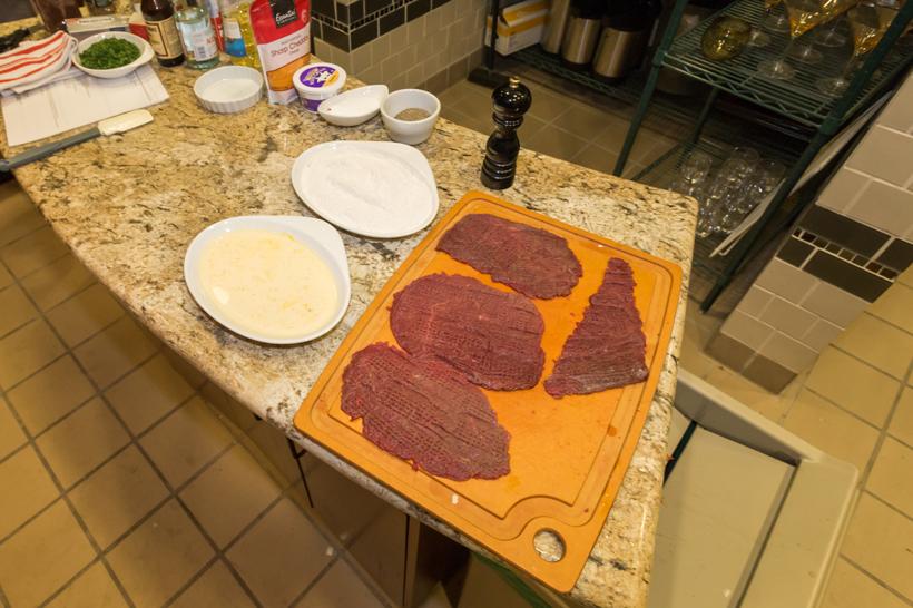 goHUNT recipe: Elk fried steak with mashed potatoes - 5