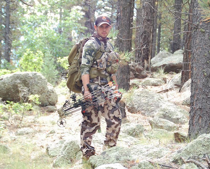 Andrew baca bowhunting in arizona