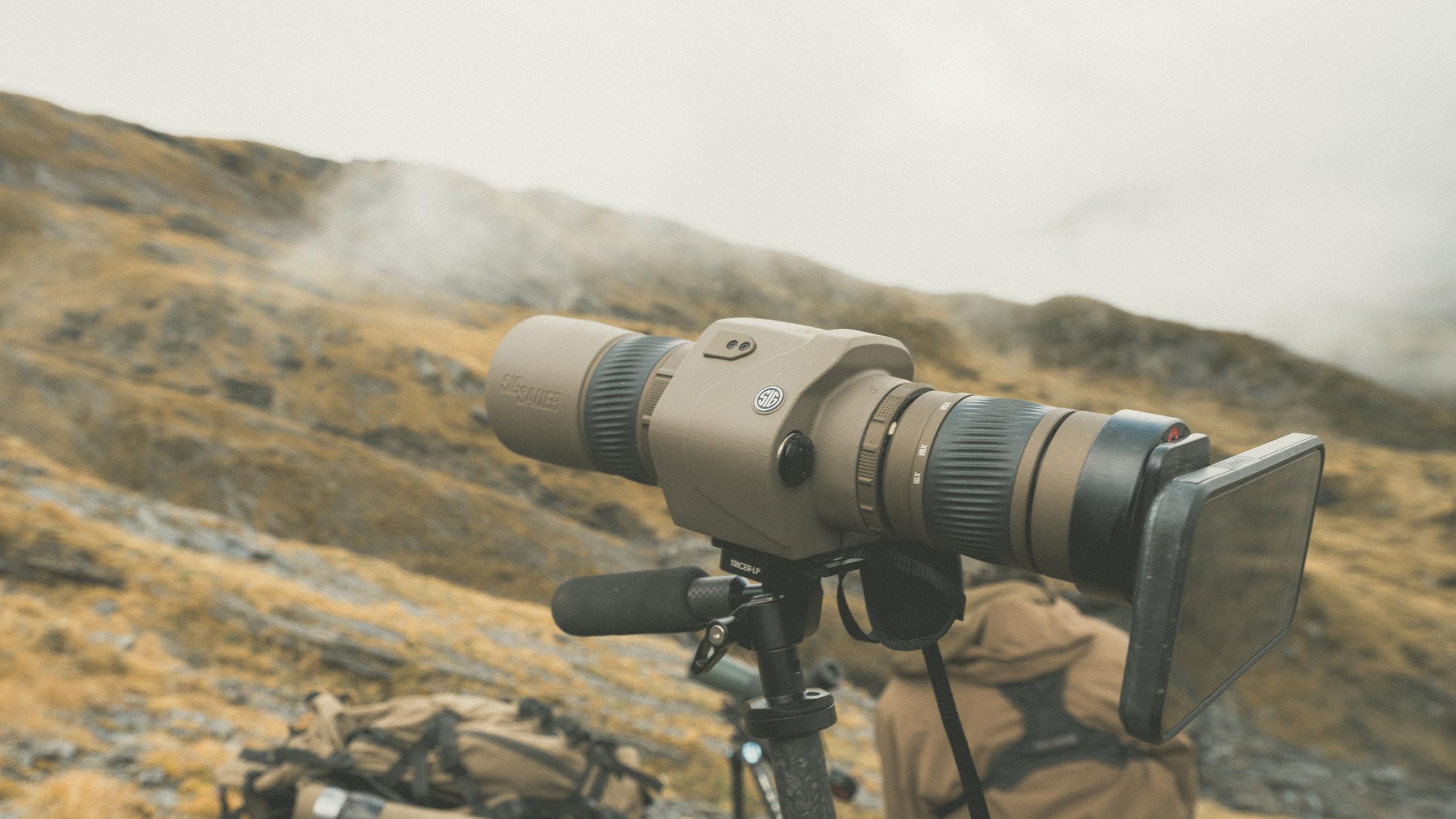 Digiscoping with SIG SAUER OSCAR6 HDX PRO spotting scope