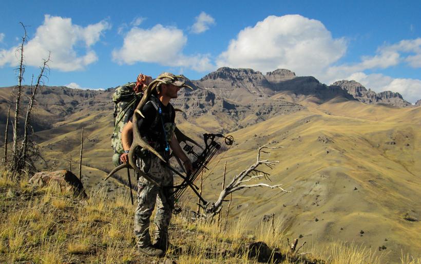 38 elk rack with scenery
