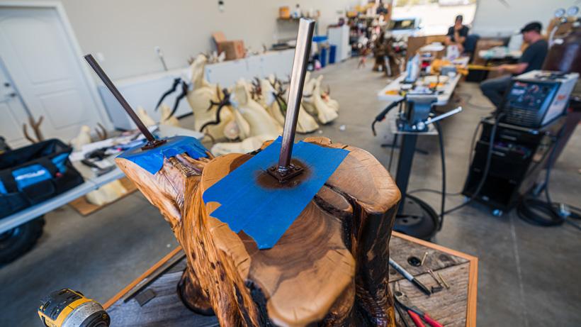 Close up of both brackets