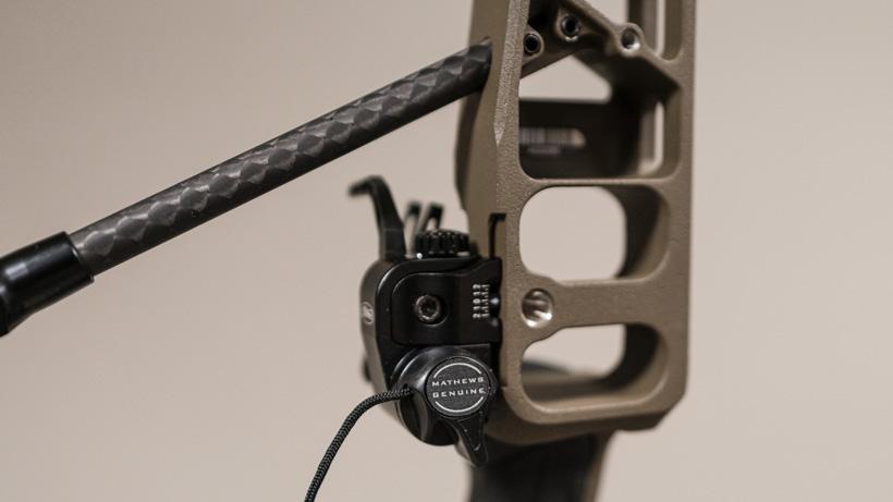 Mathews Ultrarest integrate mx on Atlas bow