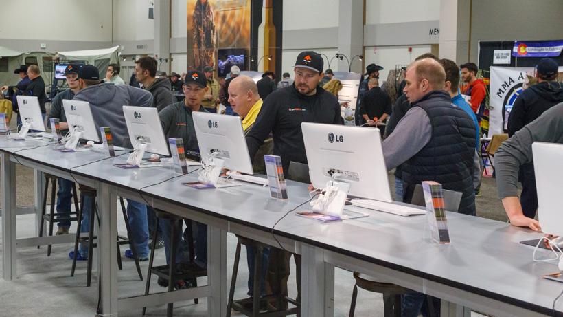 Gohunt booth explaining insider product