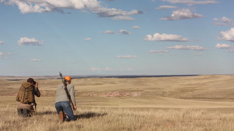 Incredible father-son antelope hunt in the plains of Wyoming - 8