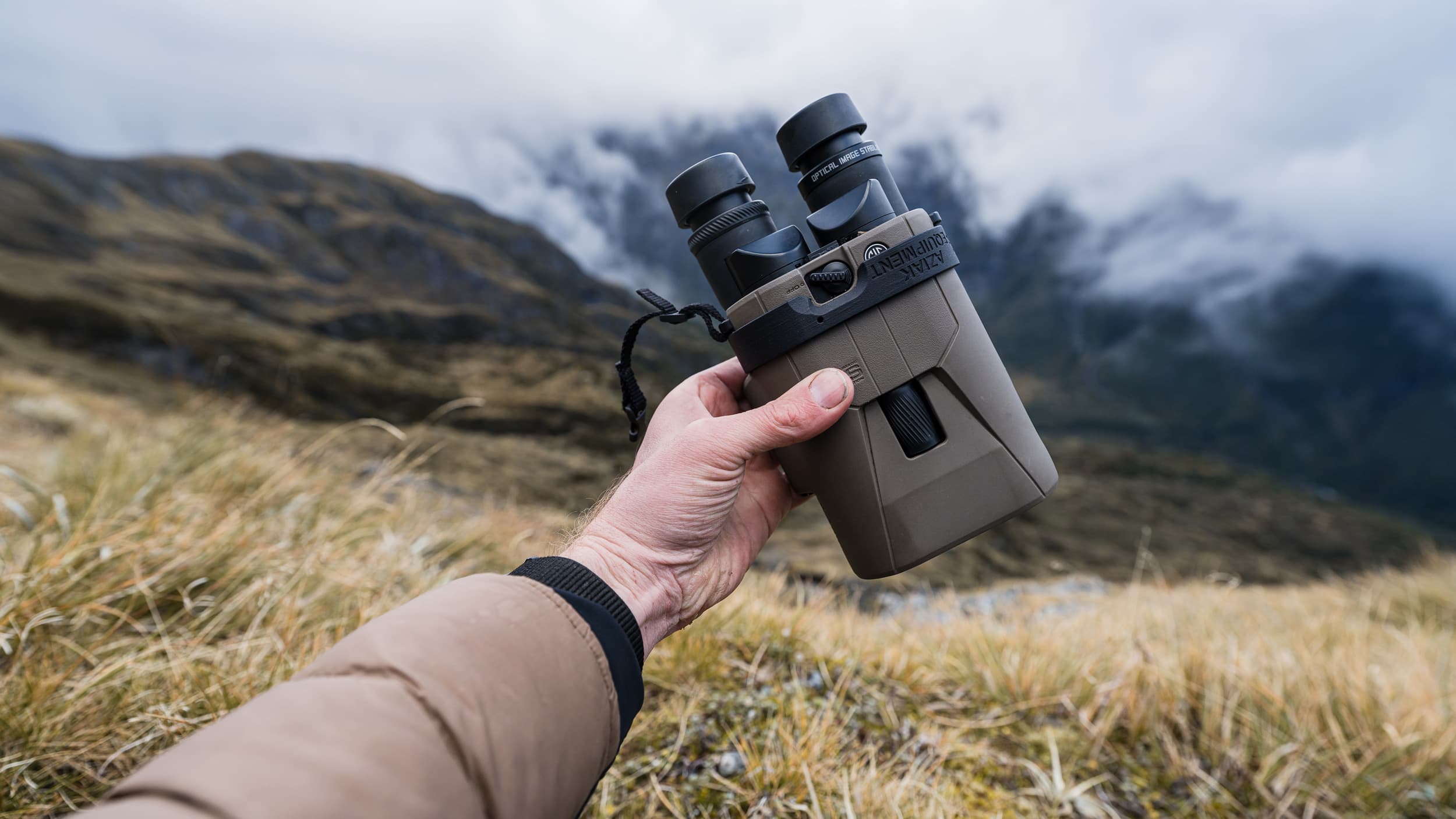 SIG SAUER HDX PRO 16x50 on mountain hunt in New Zealand