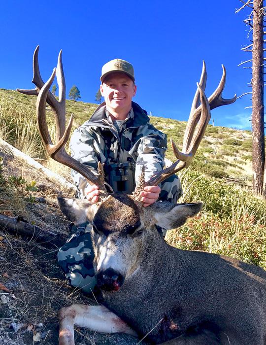 Mule deer buck taken with nevada guide service