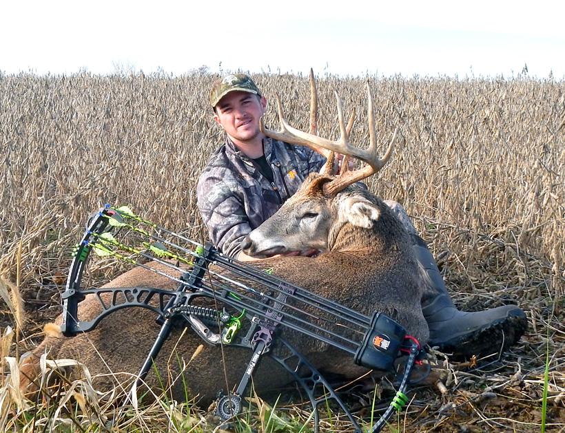 Stephen spurlock early november bowhunting success