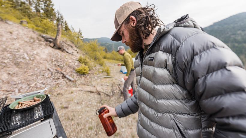 Stone glacier grumman goose down jacket on bear hunt