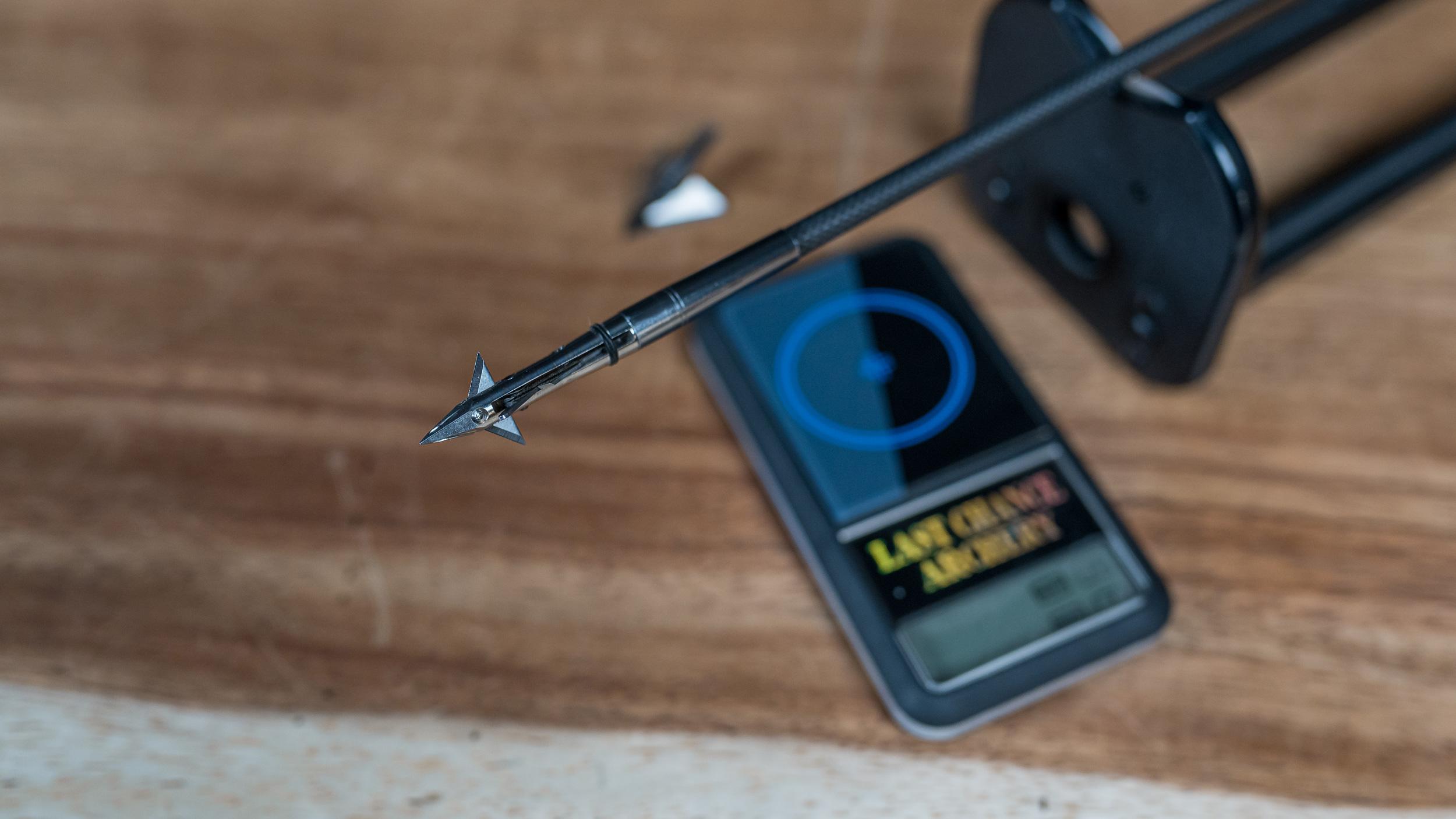 Broadhead tuning and the importance for a bowhunter